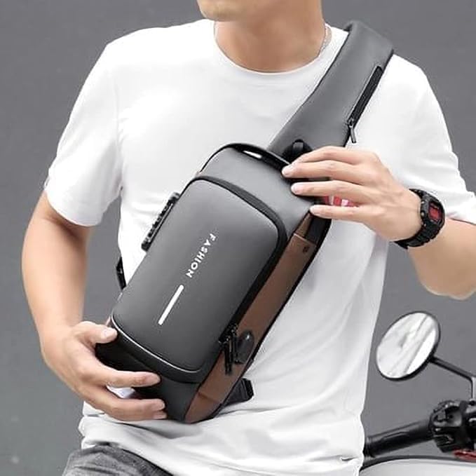 Waterproof Unisex USB Travel Bag (SALE 🔥)
